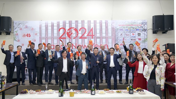 Khai Xuân 2024: Chào mừng CONINCO tuổi 45 tiếp tục vươn cao, vươn xa