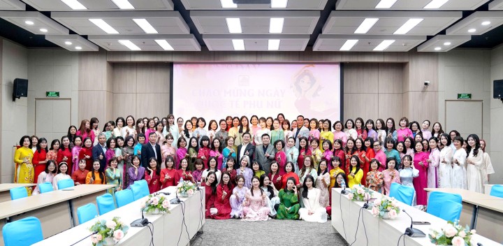 Tôn vinh vẻ đẹp và tấm lòng Phụ nữ CONINCO: Chuỗi sự kiện chào mừng 8/3 rực rỡ và đong đầy ý nghĩa