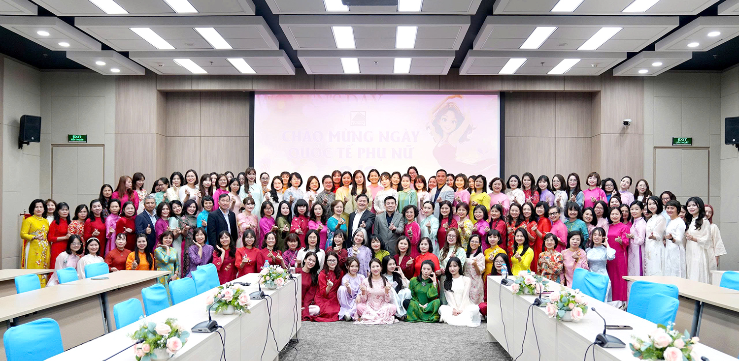Tôn vinh vẻ đẹp và tấm lòng Phụ nữ CONINCO: Chuỗi sự kiện chào mừng 8/3 rực rỡ và đong đầy ý nghĩa