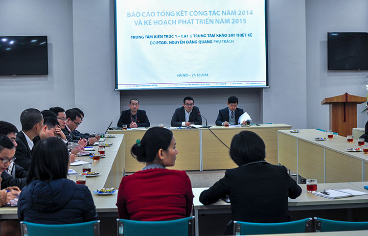 Hội nghị tổng kết công tác sản xuất năm 24 và định hướng kế hoạch năm 25 các đơn vị do Phó Tổng Giám đốc Nguyễn Đăng Quang phụ trách