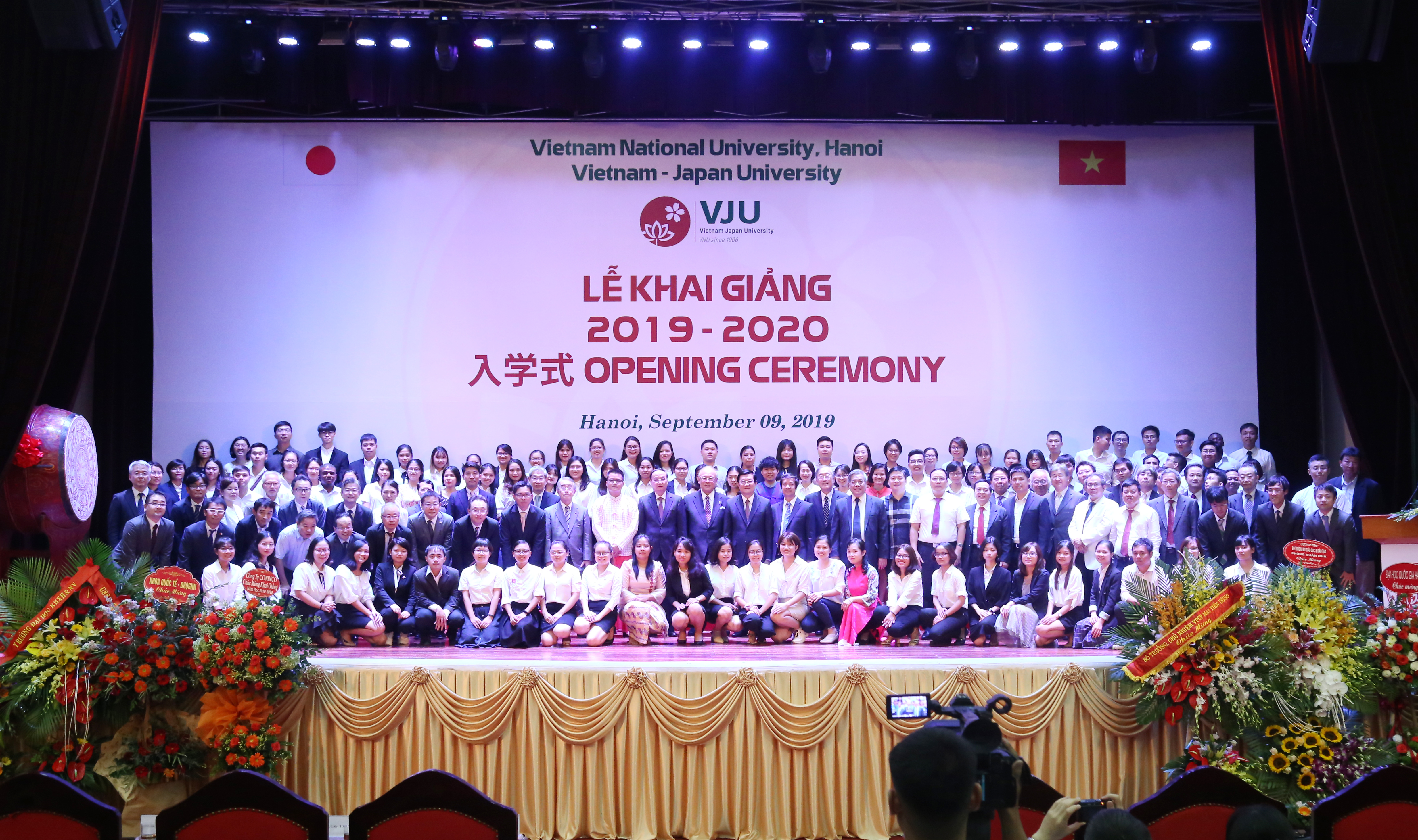 Tổng giám đốc CONINCO dự Lễ khai giảng Đại học Việt Nhật