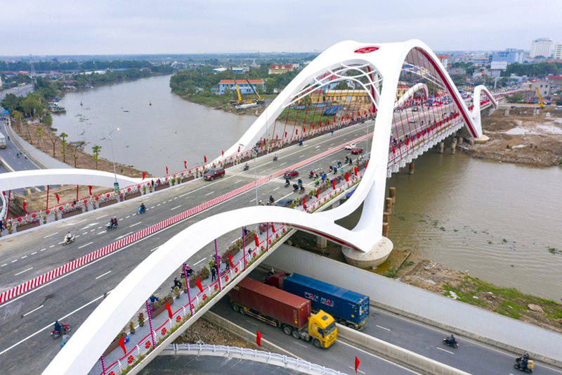 Rao Bridge - Hai Phong with a total investment more than VND 202200  billion was opened after more than 13  months construction