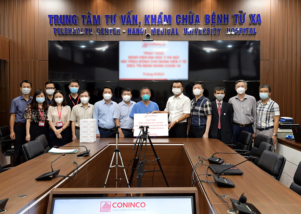 CONINCO tiếp tục hỗ trợ “những chiến sĩ áo trắng” bệnh viện Đại học Y Hà Nội trong cuộc chiến với Covid-19 