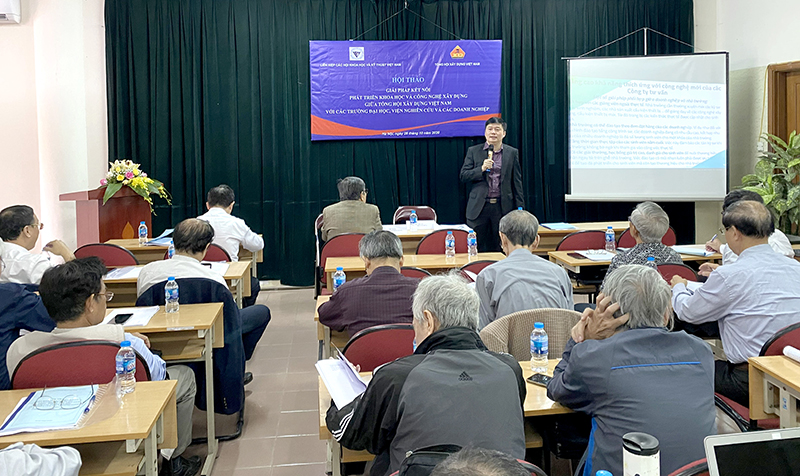 CONINCOs General Director gave a presentation at the Conference on solutions to connecting the development construction science technology - Vietnam Construction Association
